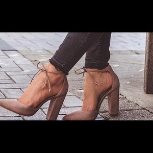 Steve Madden Pampered pump